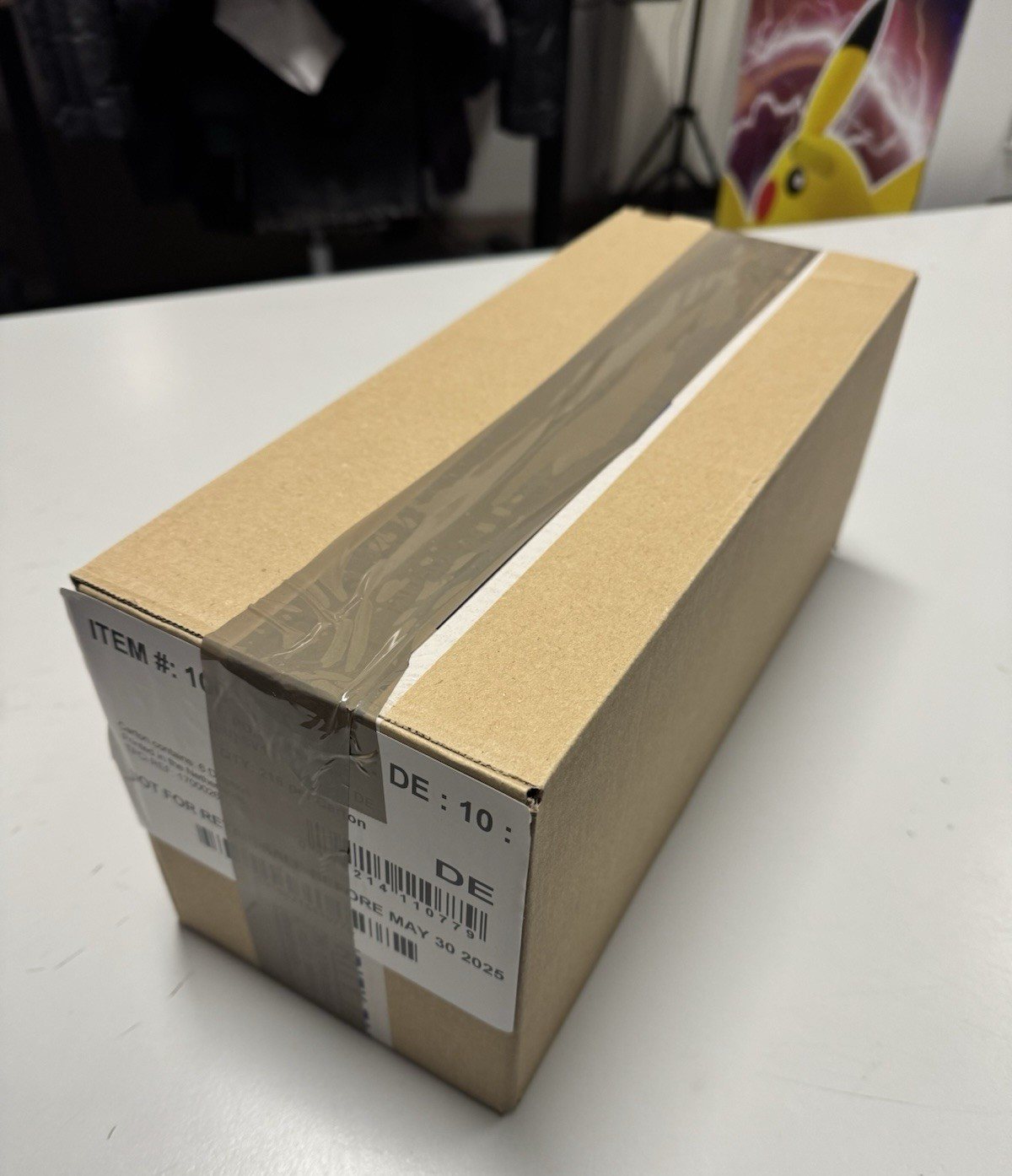 Pokémon Ewige Rivalen Deutsch Case 6x Display Team Rocket NEU OVP  Ganzes Case! – Foto 1